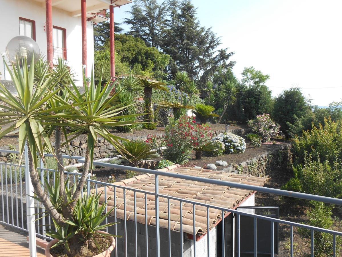 Al Villino Sunshine In Villa Con Piscina Ed Idromassaggio Sant'Alfio Exterior photo